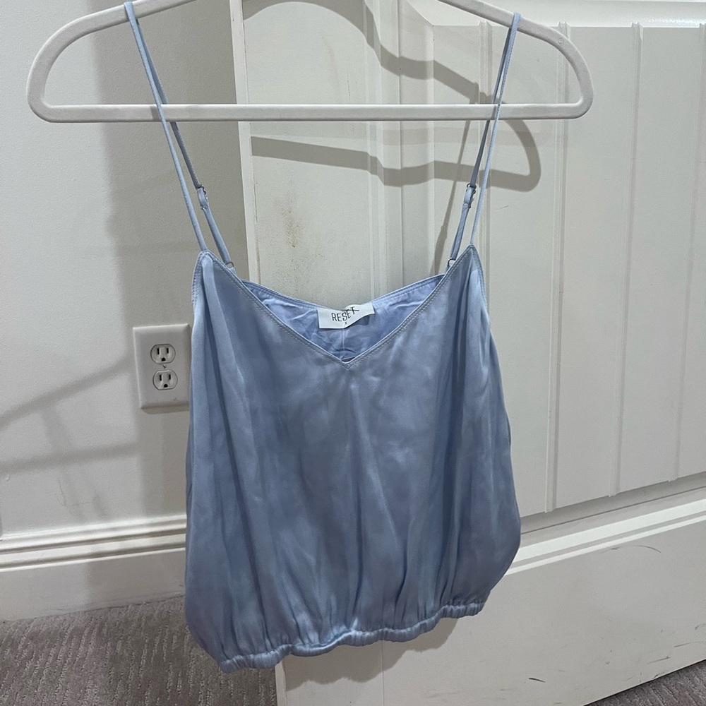blue tank top